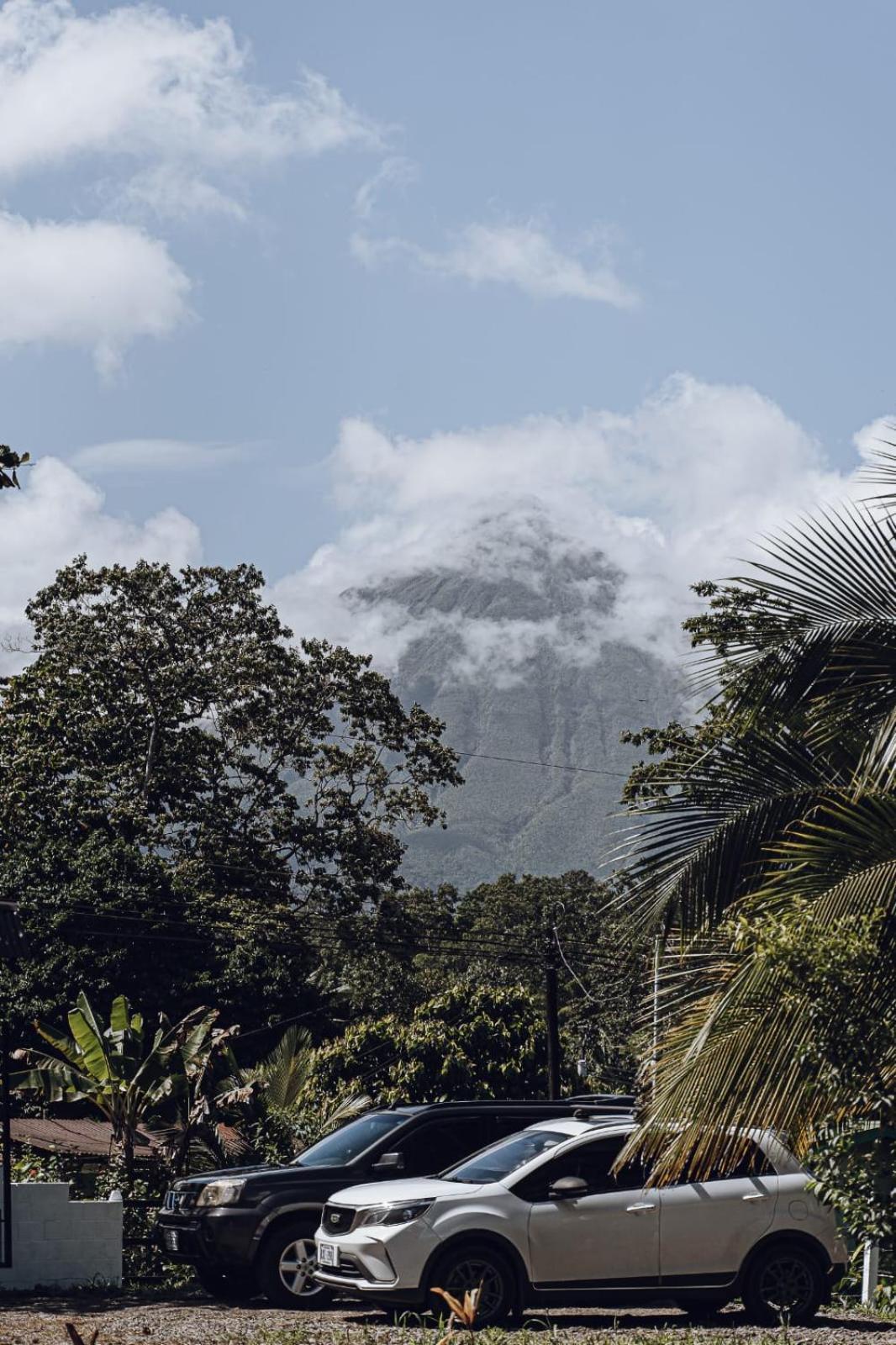 Natura Bungalows La Fortuna Esterno foto